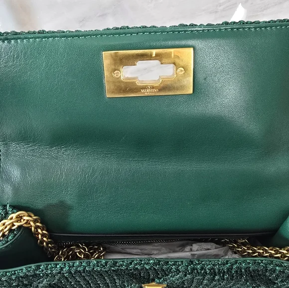 Valentino Garavani Green Handbag with Gold Accents - Picture 8 of 12